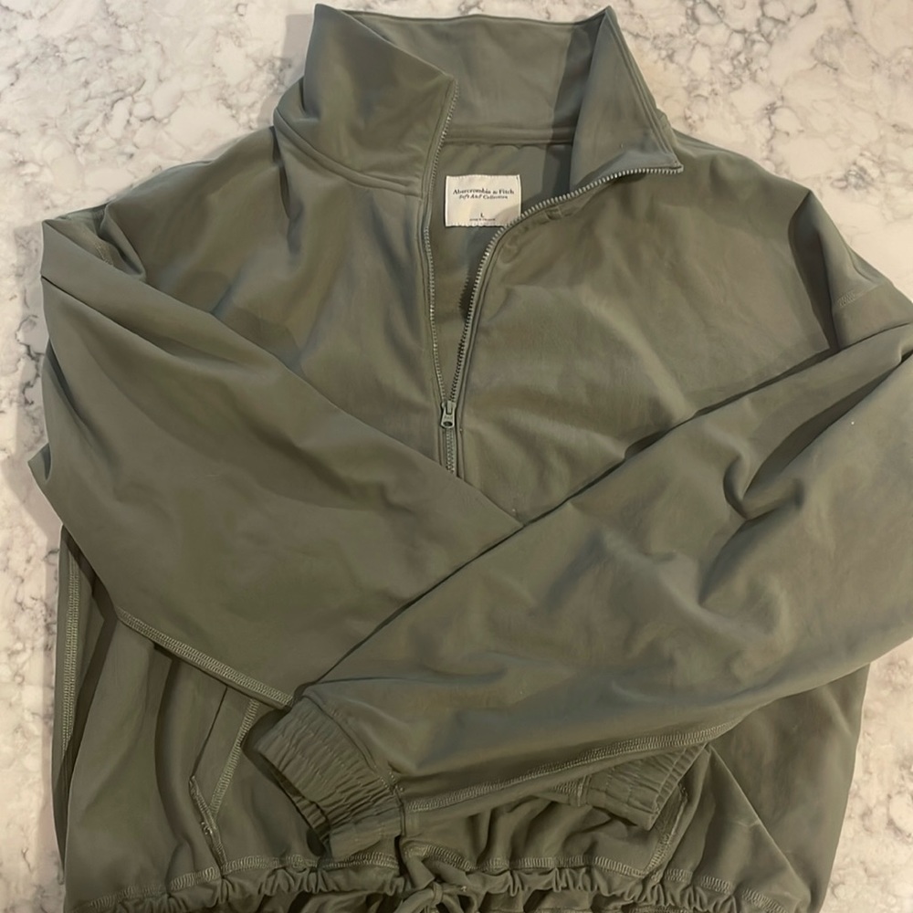 Abercrombie soft A&F collection quarter zip